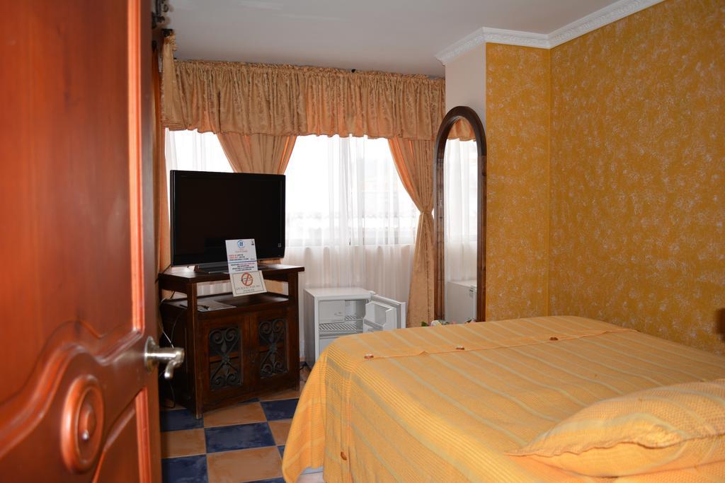 Hotel Casa Colonial Santa Rosa De Cabal Zimmer foto